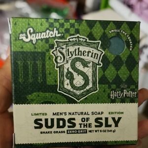 Warner Bros. Slytherin Men's Natural snake Zero Grit Grass Soap  Green Edition